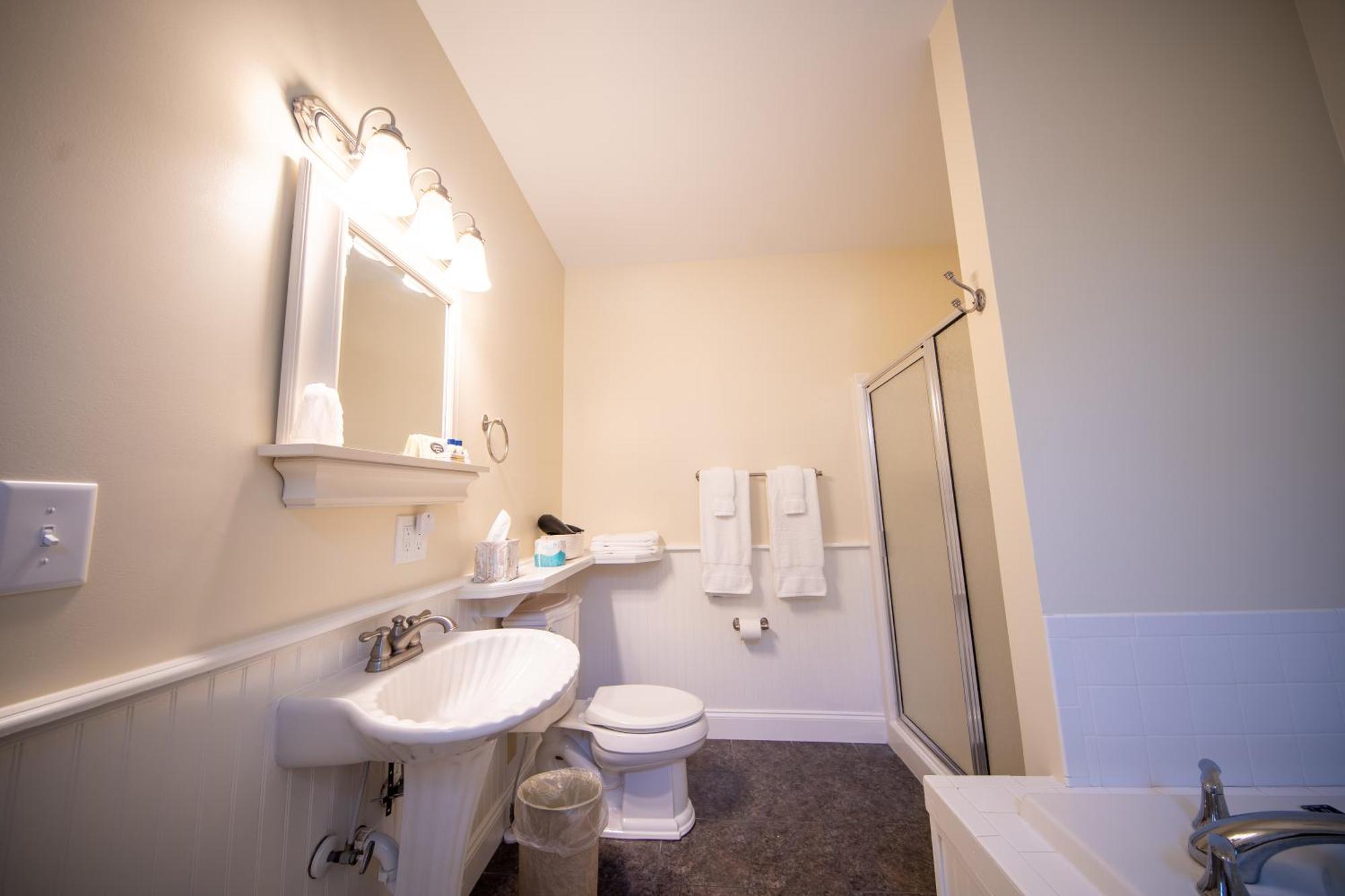 The Edenton Collection-The Granville Queen Inn Zimmer foto