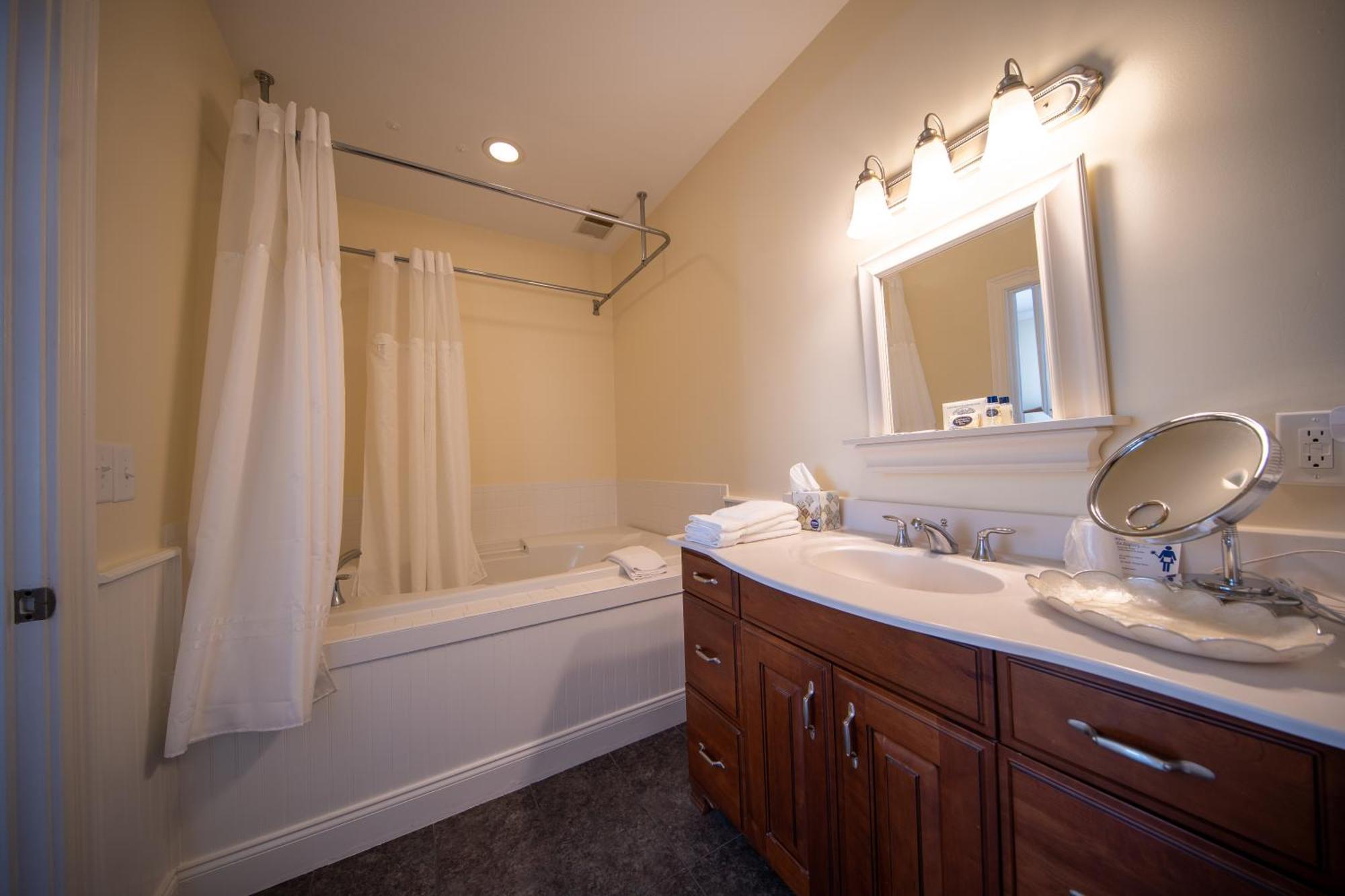 The Edenton Collection-The Granville Queen Inn Zimmer foto